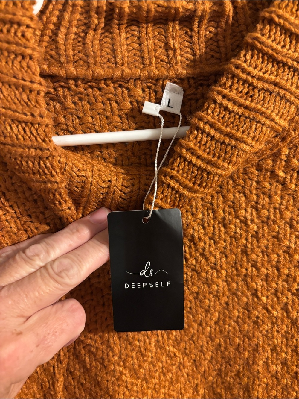 Women’s Chunky Knit Sweater - Rust Orange - Picture 2 of 3